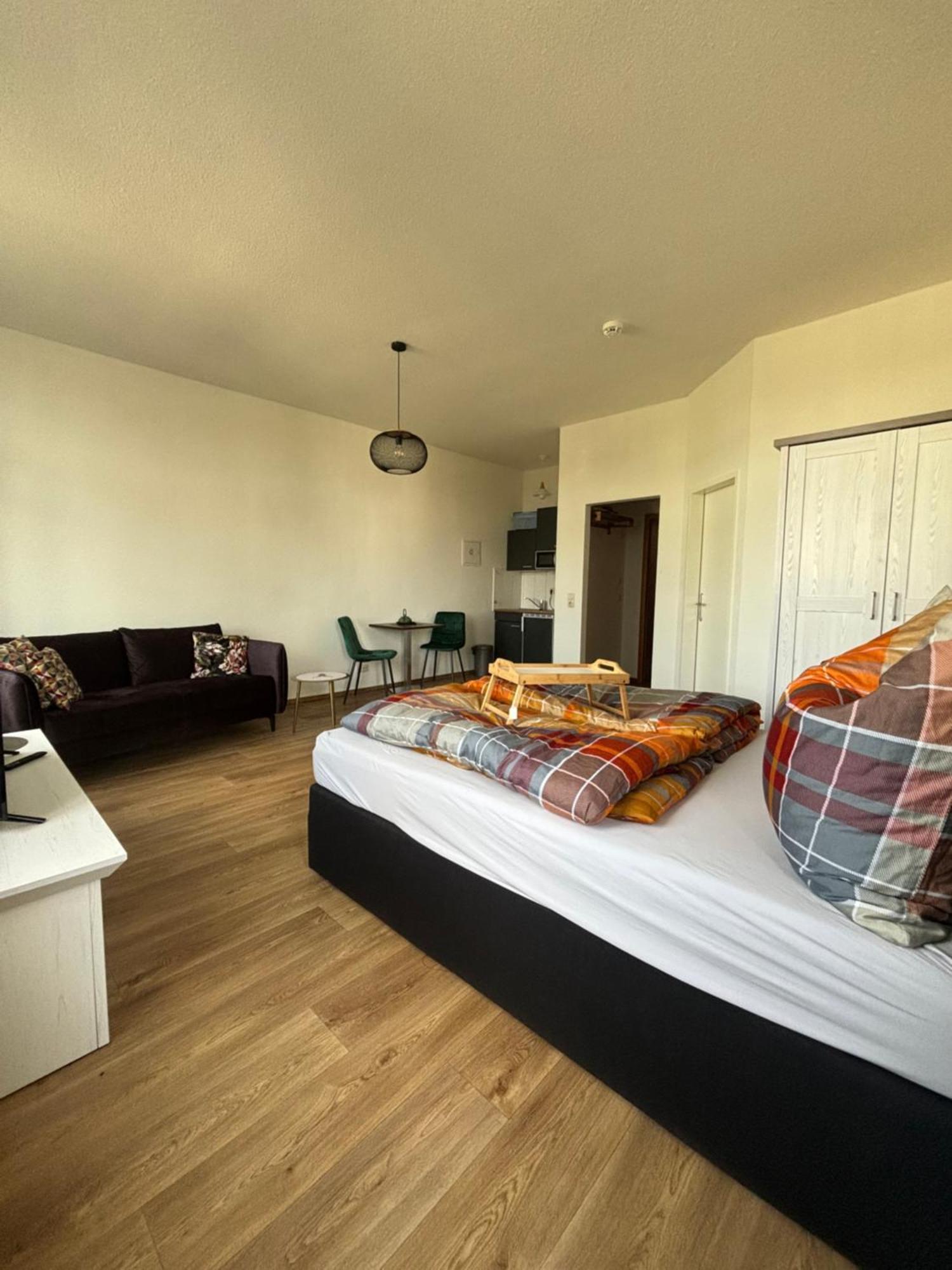 Five O - Feelgood-Apartment Goethe Perleberg Esterno foto